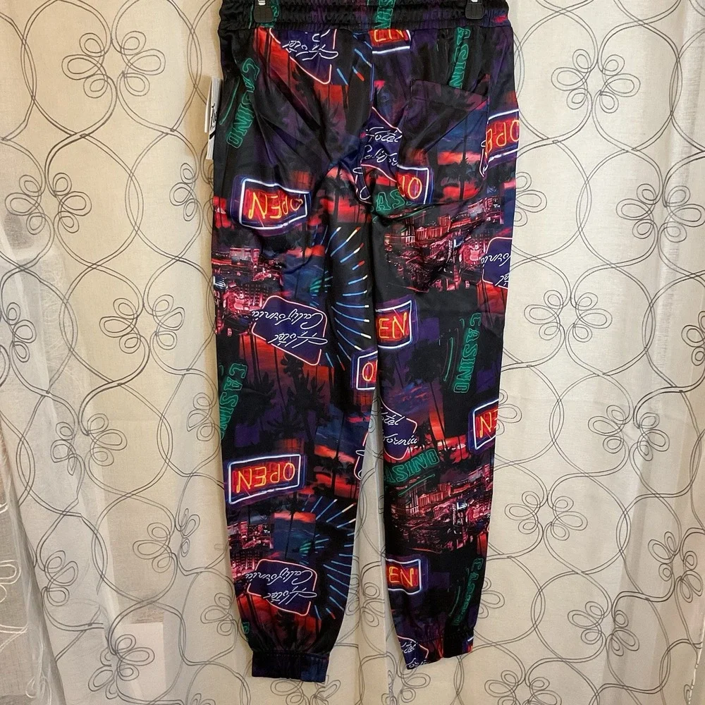 NWT By The Drilling Company Fresh Prints Of‎ Bel Air Men's Joggers Size Medium